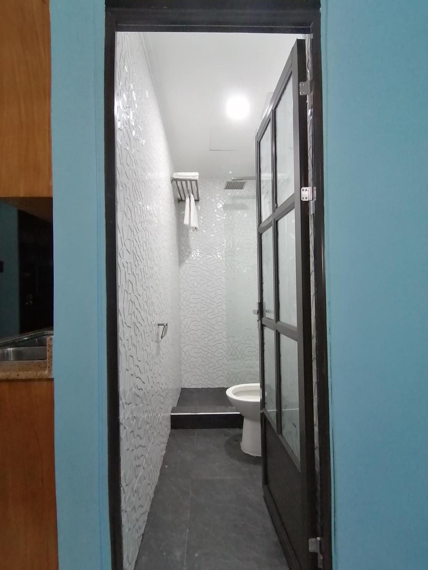 Cozy 2Br Staycation With Balcony Chateau Elysee For 4-6 Pax Paranaque City Eksteriør billede